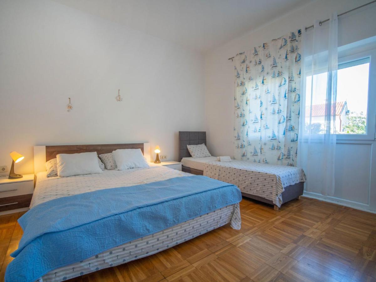 Apartment Ivka -Apt-1 By Interhome ปูนัต ภายนอก รูปภาพ